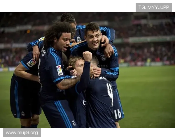 尊龙凯时游戏app下载皇马主题游戏体验,带你感受皇马足球激情与文化底蕴 尊龙凯时游戏app下载皇马主题游戏体验,带你感受皇马足球激情与文化底蕴